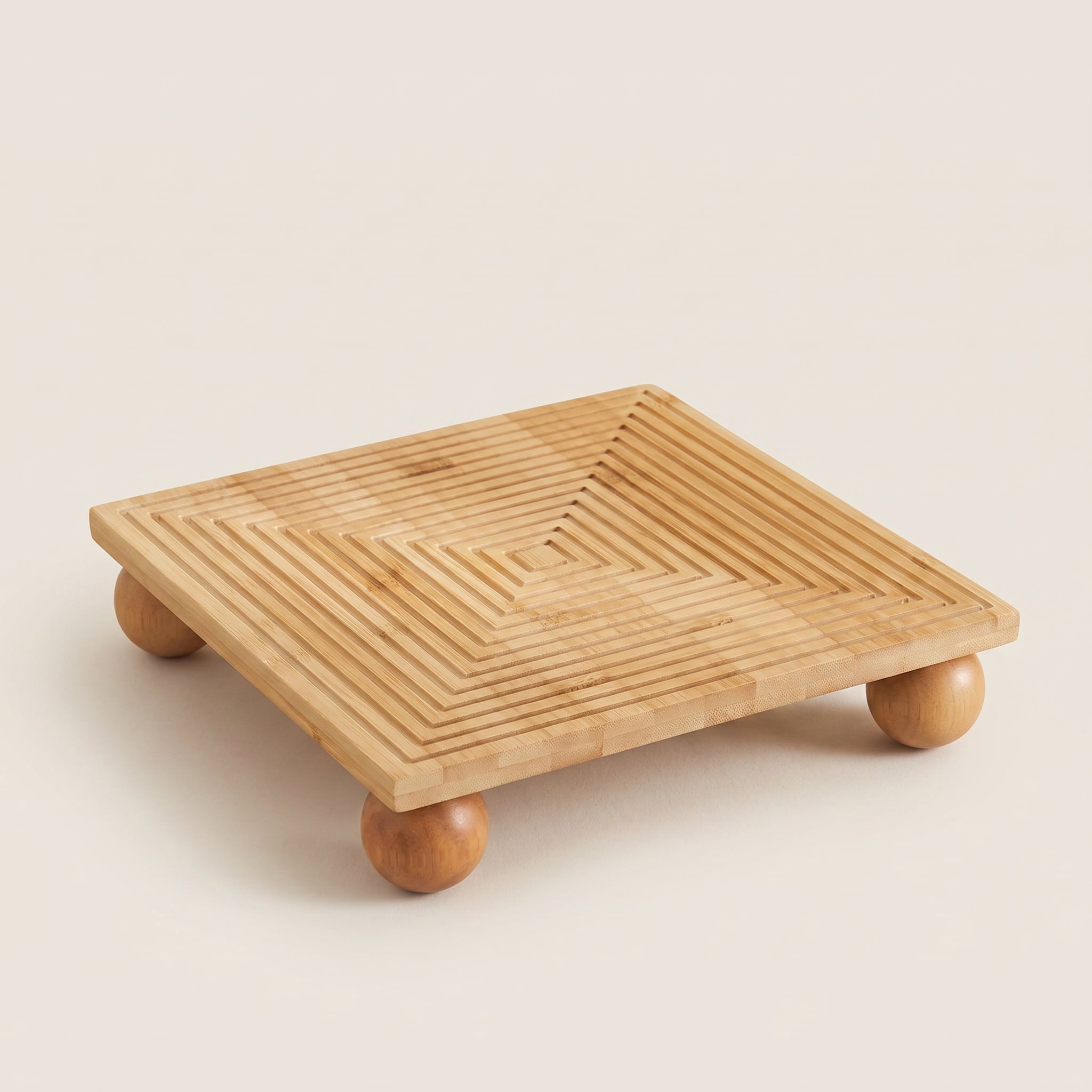 Bambu Dekoratif Top Ayaklı Sunum Tabağı, Servis Tabağı, (28 X 28 cm) - erkugo. dekoratif, işlevsel.