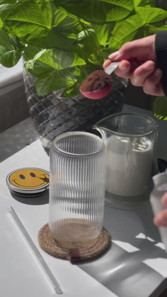 Origami Cool Lime Presentation Glass, Bamboo Lid, Borosilicate