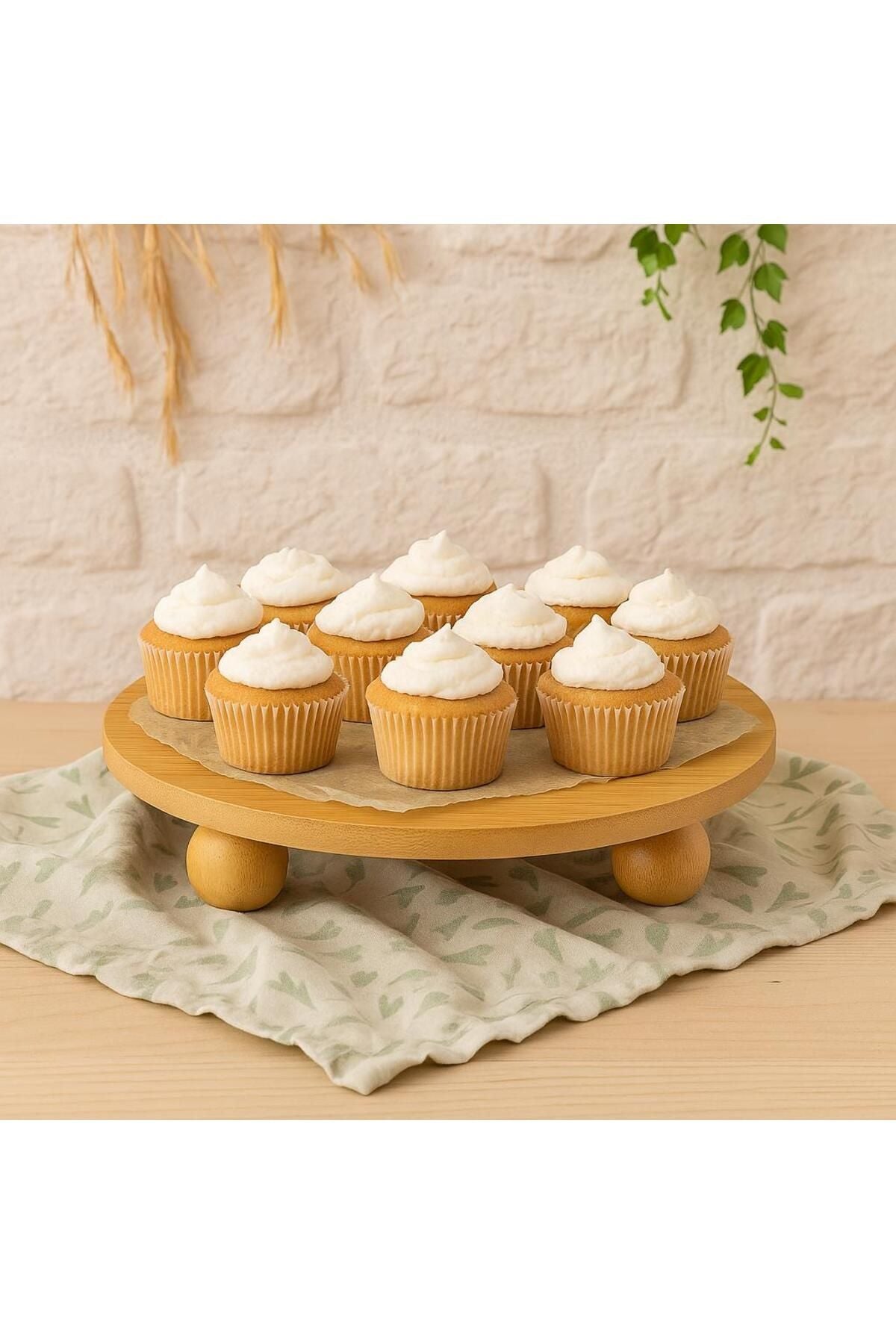 Top Ayaklı Yuvarlak Bambu Stant 29 cm – Doğal ve Şık Sunumluk