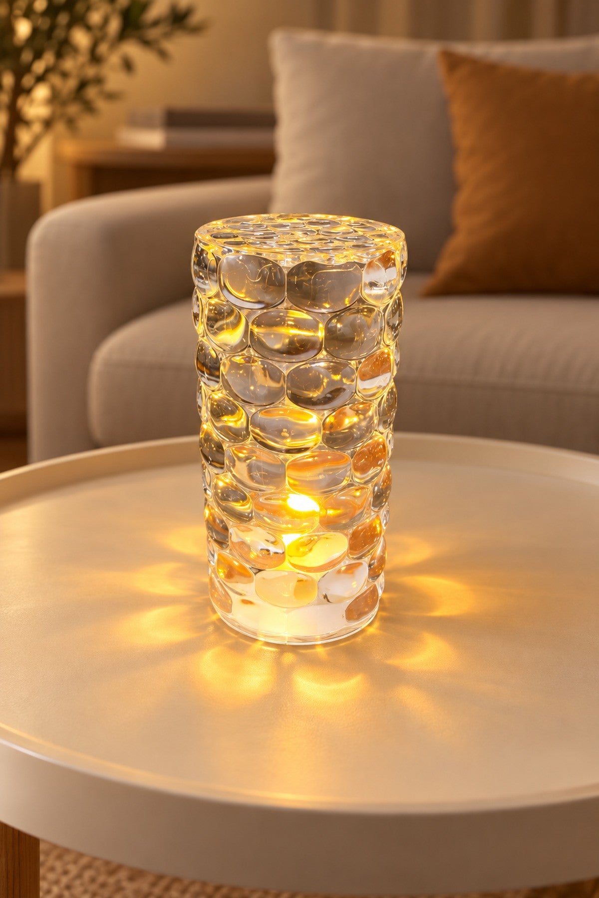 Damla Kristal Görünümlü LED Mum, 5,5 cm çapı ve 12 cm yükseklik